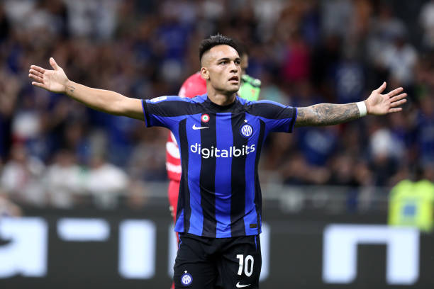 友谊赛战报：亚马尔费兰皆双响，巴萨多点开花7-3击败FC首尔.