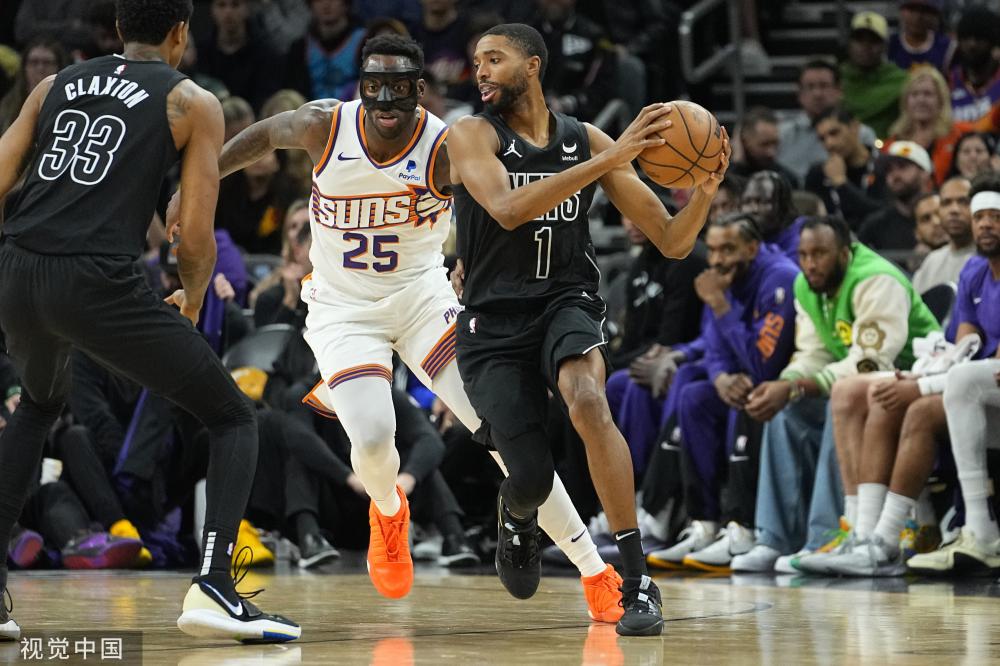 酒后失言，门兴中场诺伊豪斯被俱乐部下放至二队.