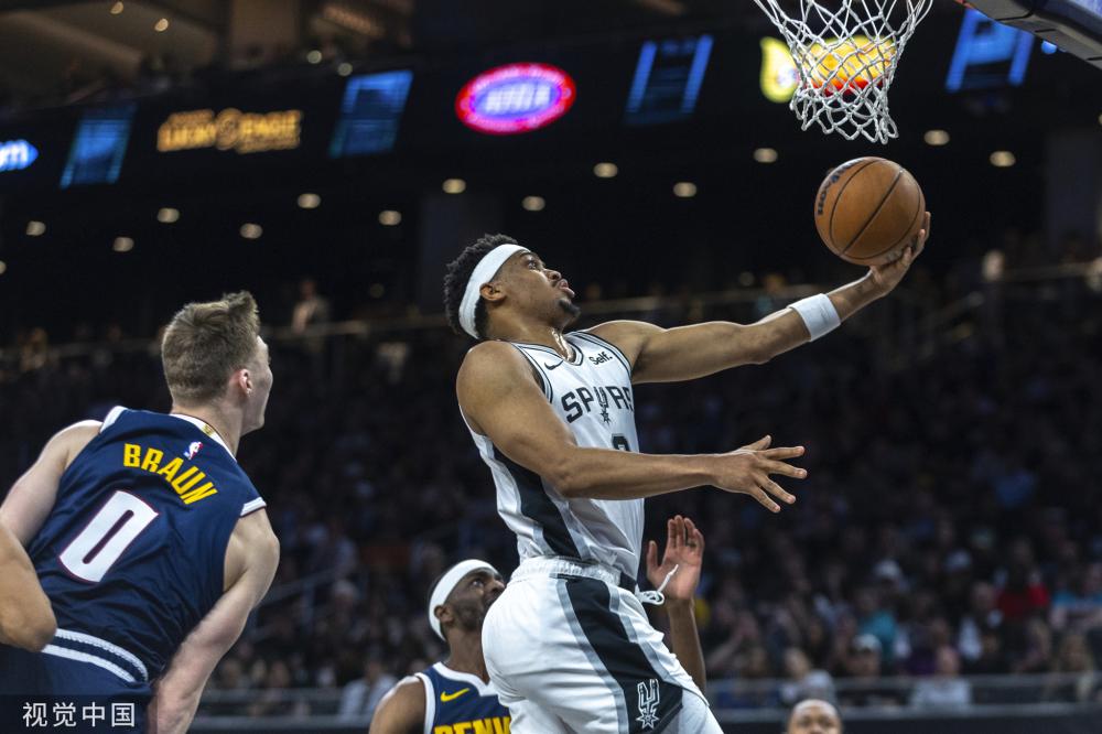 适应并制定 适应并制定