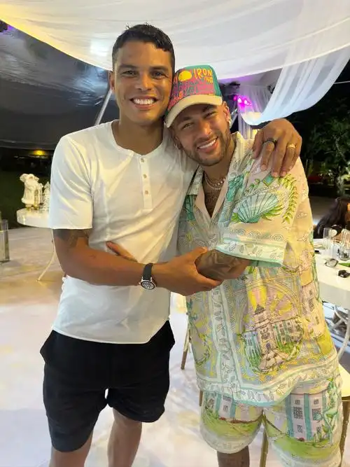 能够瞬间撕 能够瞬间撕