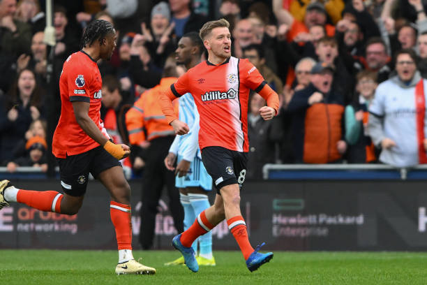 罗尔费斯：下赛季我们将有位优秀教练，但我不会讨论具体名字.