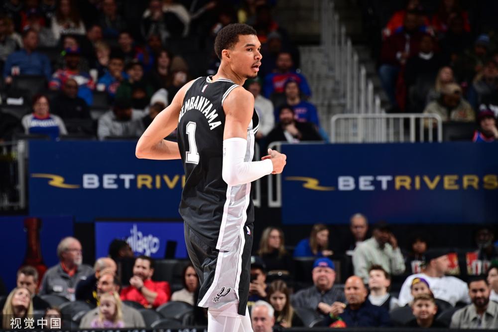 上国际舞台 上国际舞台